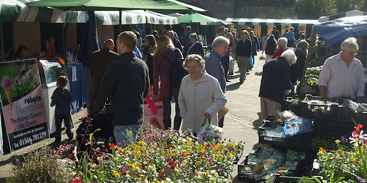 BLOG CUSTOMS & TRADITIONS MARKETS