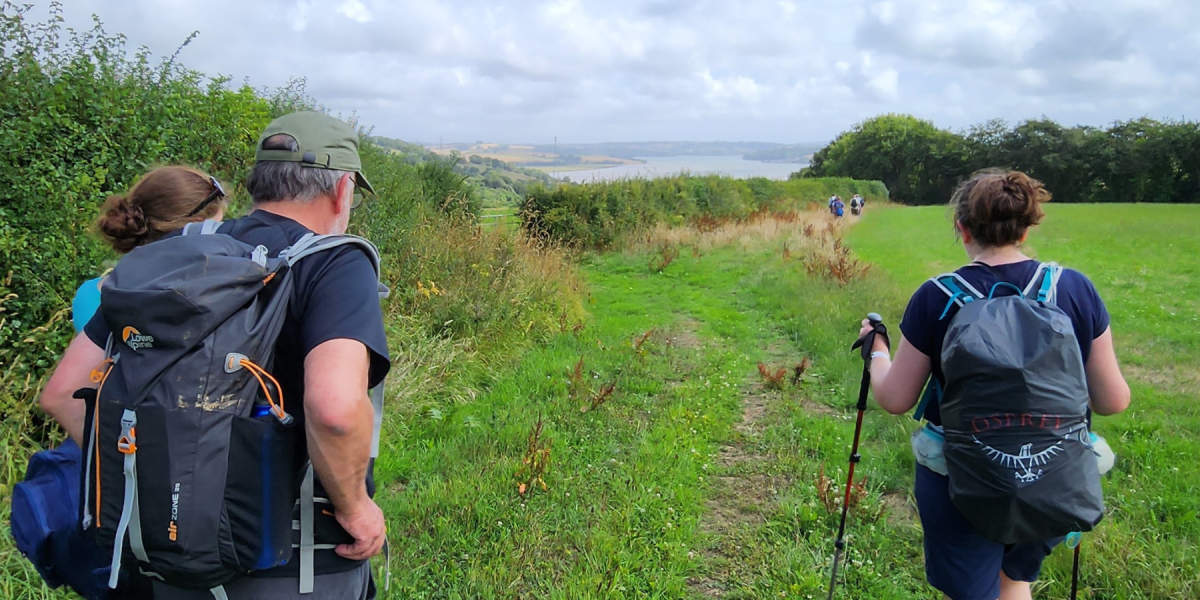 BLOG - THING TO DO FOR COUPLES - Visit_Tamar_Valley_Walking (1)