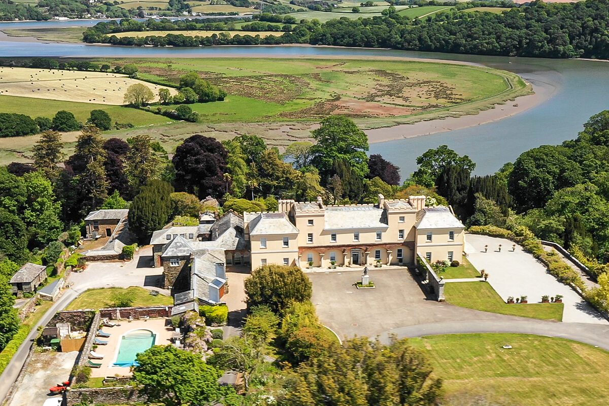 A Cornish country house and estate on the banks of the River Tamar, available to privately hire for holidays and weddings.
